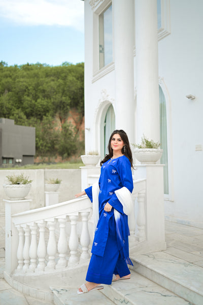 Selena - Embroidered Dress