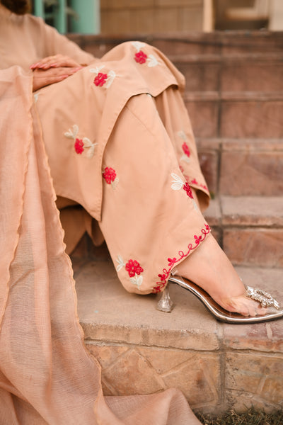 Soorti - Embroidered Formal Dress