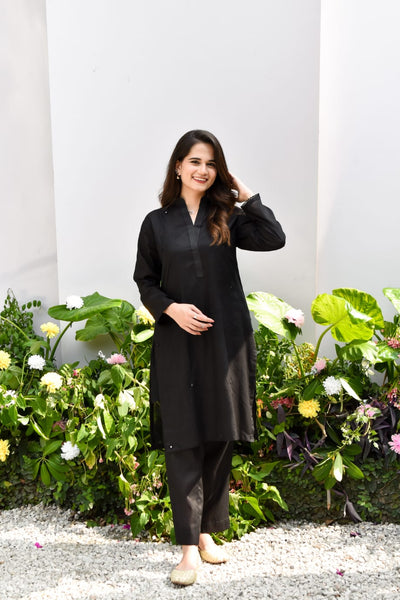 Black Monochrome 2PC