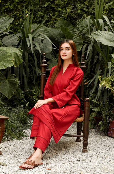 Scarlet 2Pc