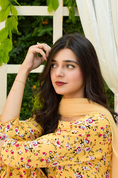 Bumblebee, Printed Gharara Set