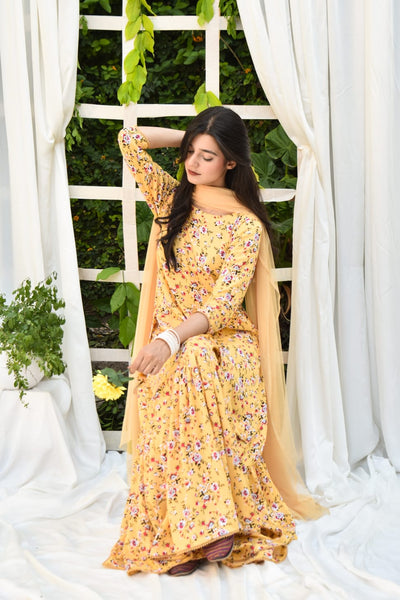 Bumblebee, Printed Gharara Set