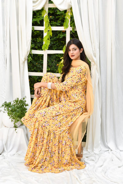 Bumblebee, Printed Gharara Set