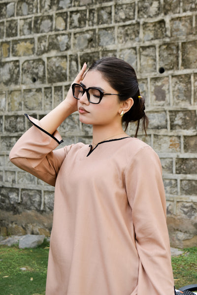 Zen beige linen co-ord set with black piping and wide-leg trousers by Rang Barsay - view 5