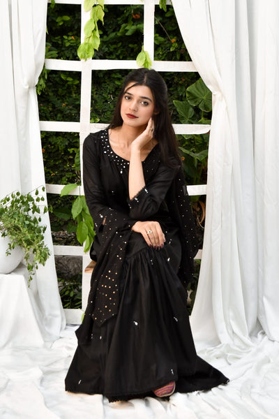 Durefishan Embroidered Gharara Set